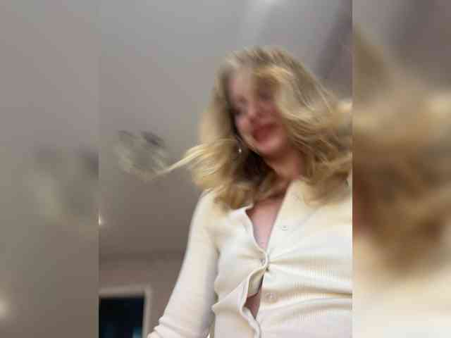 SweetyUAngel webcam