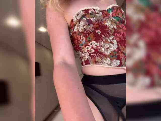 SweetyUAngel webcam