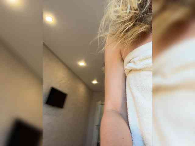 SweetyUAngel webcam