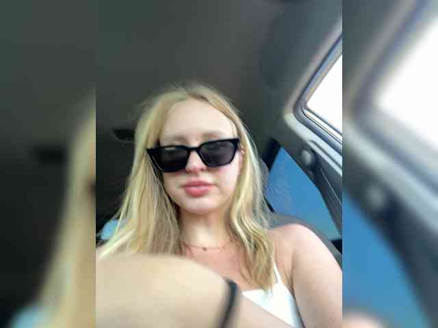 SweetyUAngel webcam