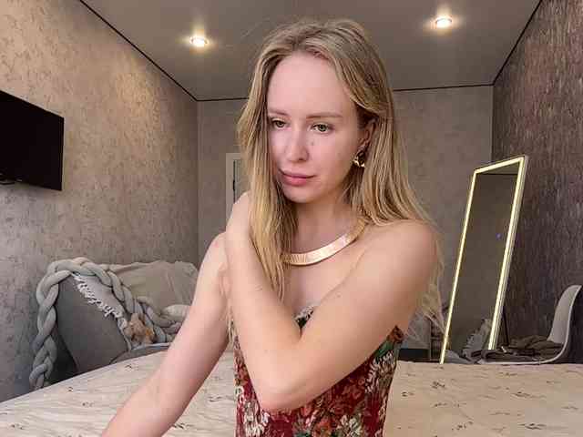 SweetyUAngel webcam