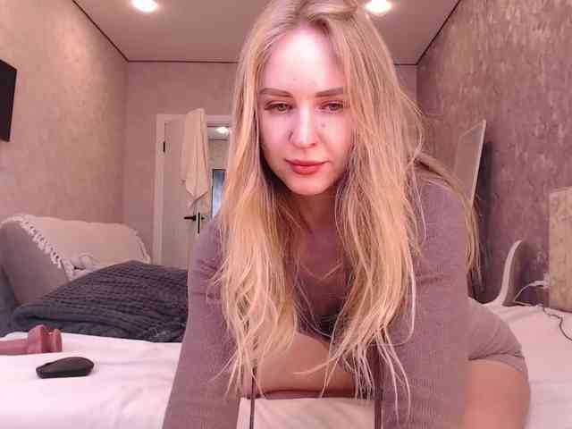 SweetyUAngel webcam