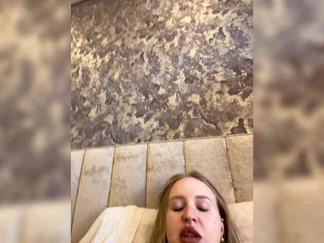 SweetyUAngel webcam
