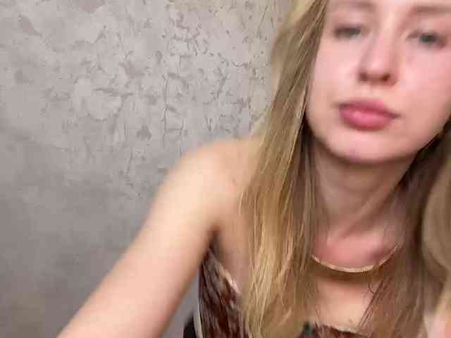 SweetyUAngel webcam