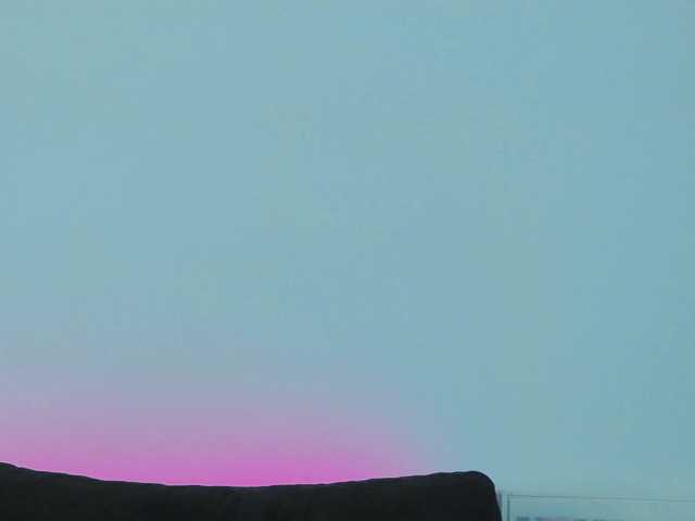 CrystalRed live cam on 