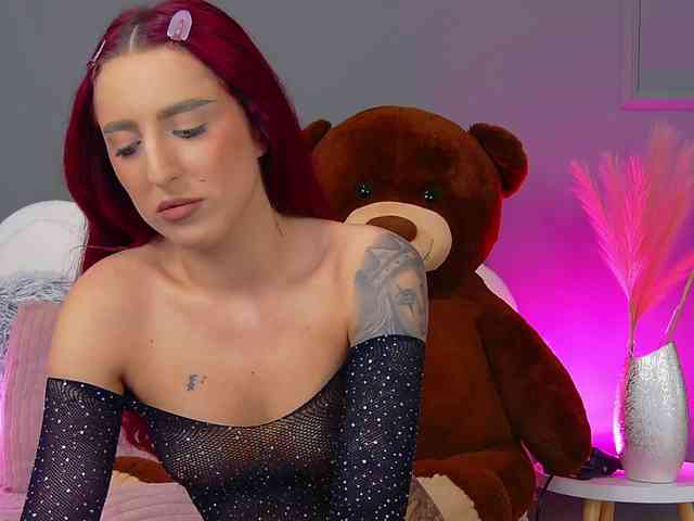 CrystalRed webcam