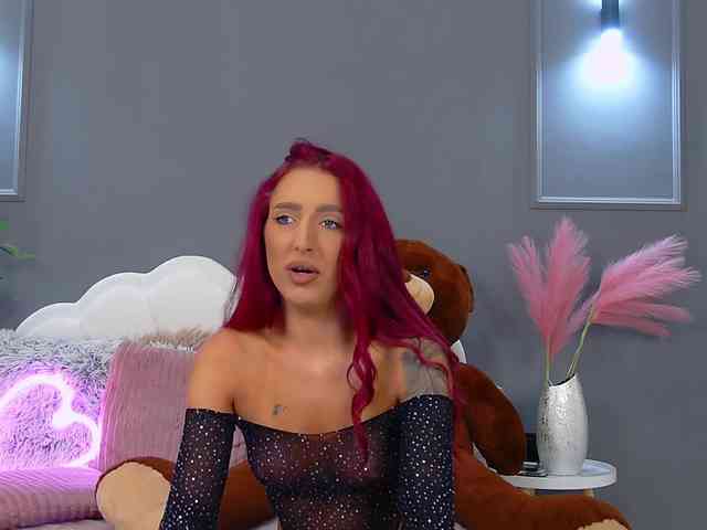 CrystalRed webcam