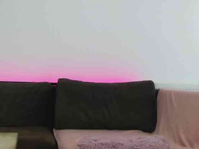 CrystalRed webcam