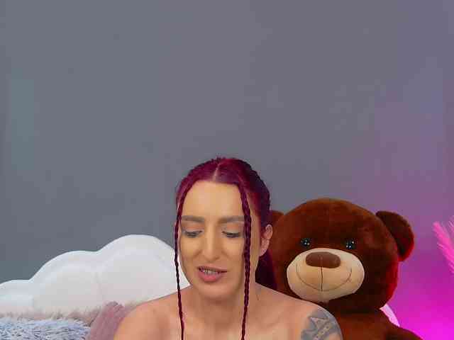 CrystalRed webcam