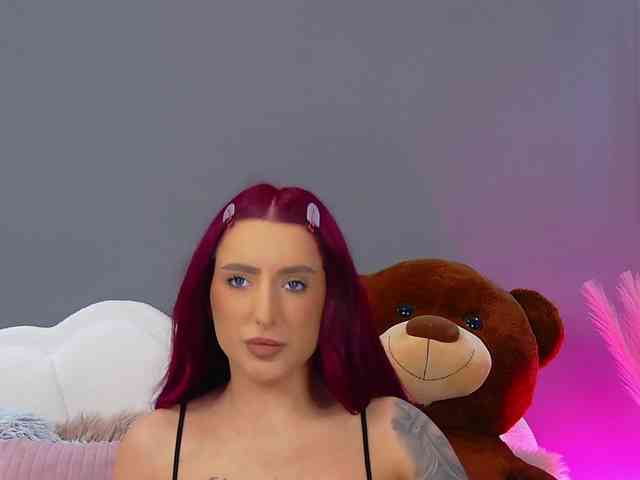 CrystalRed webcam