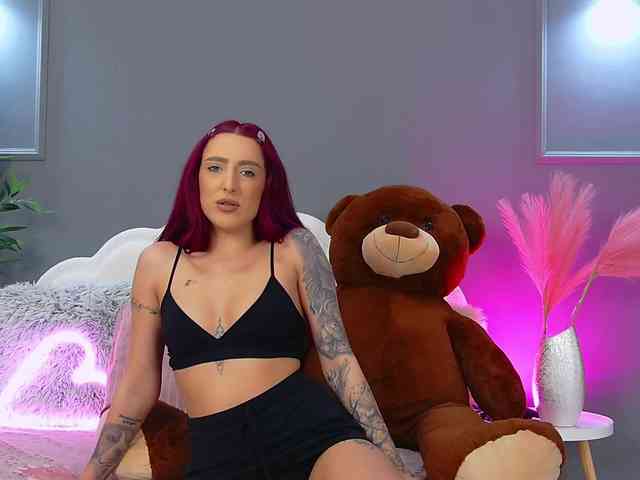 CrystalRed webcam