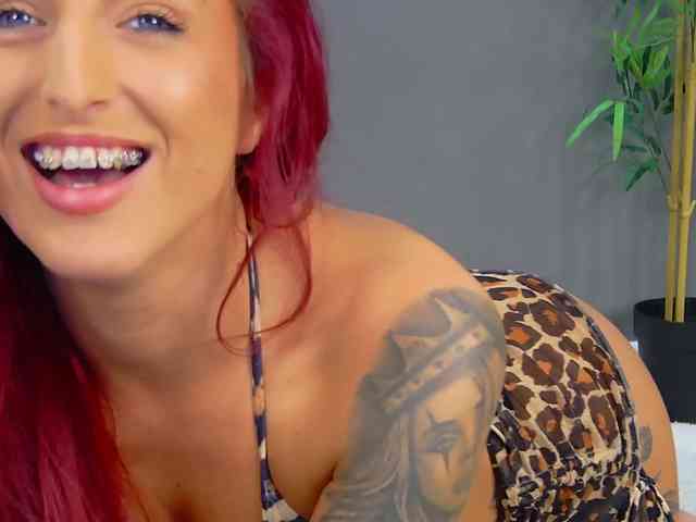 CrystalRed webcam