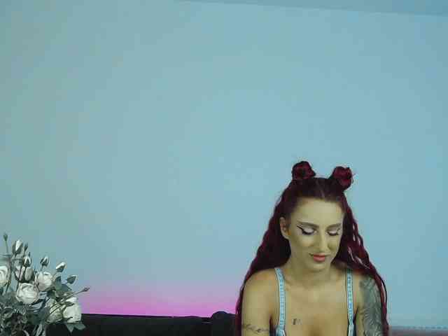 CrystalRed webcam