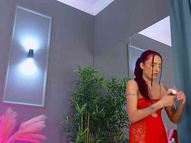 CrystalRed webcam