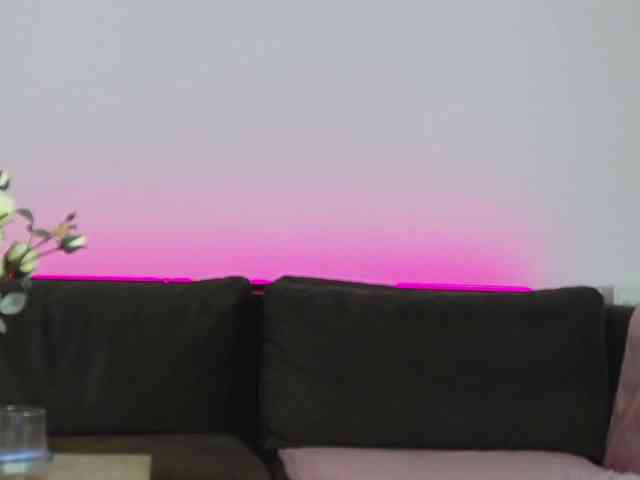 CrystalRed webcam
