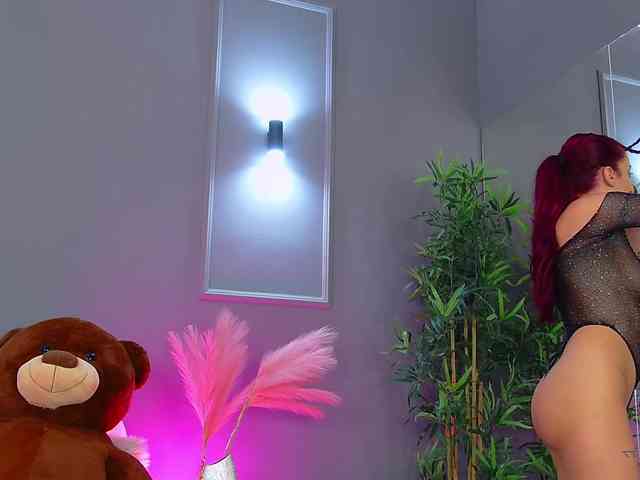 CrystalRed webcam