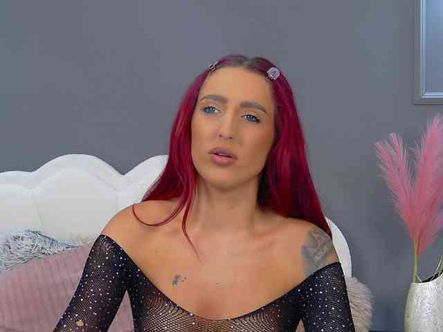 CrystalRed webcam