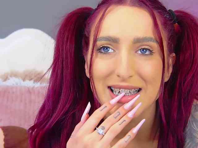 CrystalRed webcam