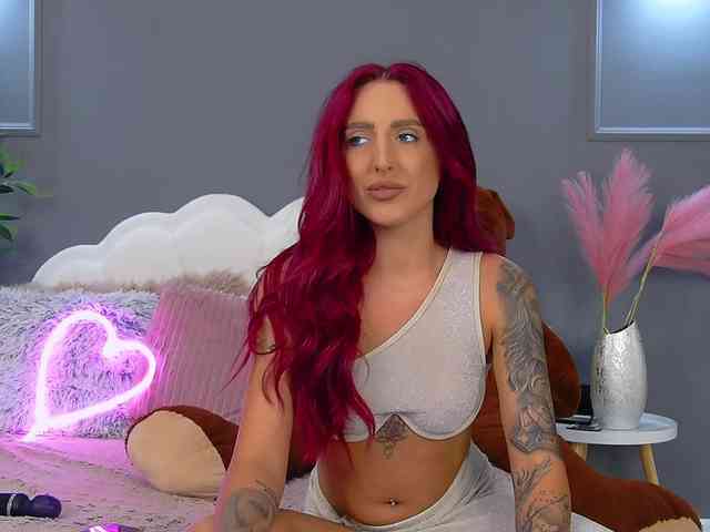 CrystalRed webcam