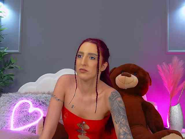 CrystalRed webcam