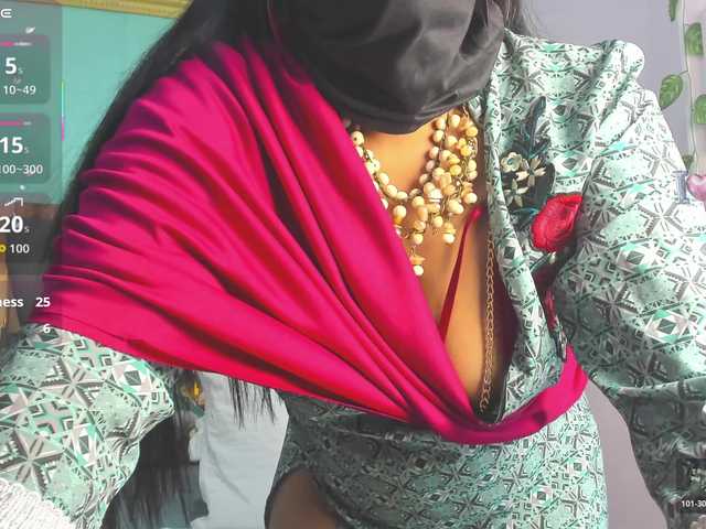 IniyaParul live cam on BongaCams