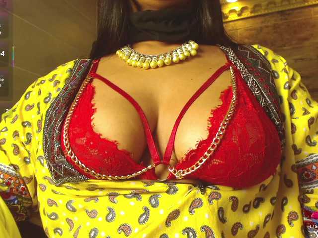 IniyaParul live cam on BongaCams