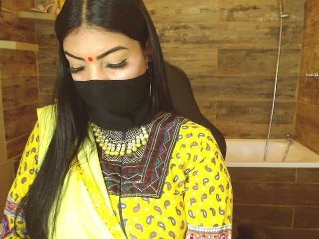 IniyaParul