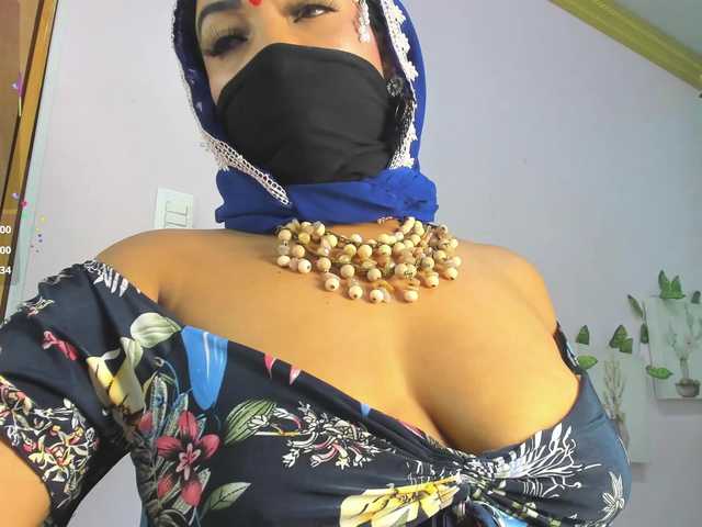 IniyaParul