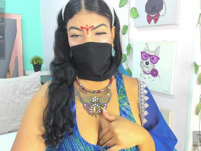 IniyaParul live cam on BongaCams