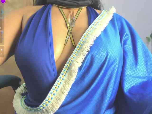 IniyaParul webcam