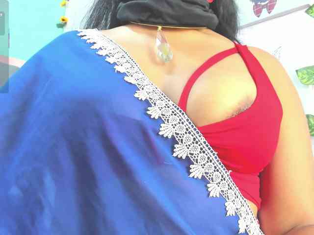 IniyaParul webcam