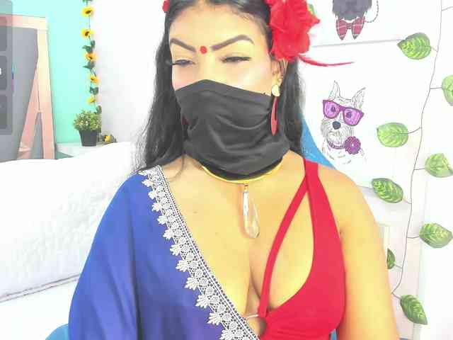 IniyaParul webcam