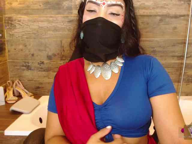 IniyaParul webcam