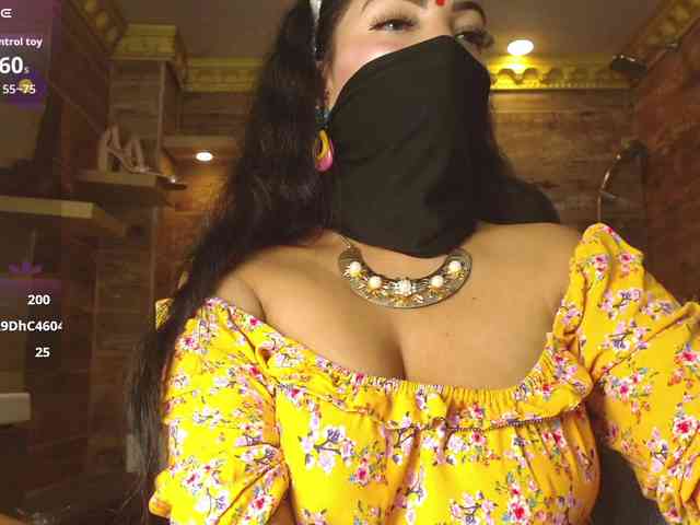 IniyaParul webcam