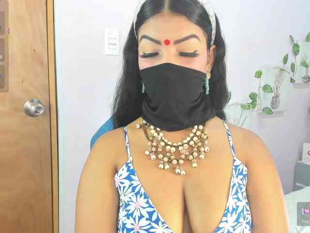 IniyaParul webcam