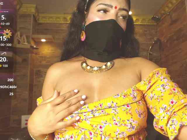 IniyaParul webcam