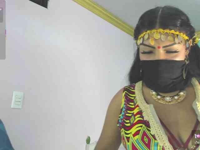 IniyaParul webcam