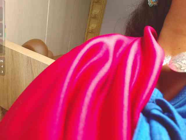 IniyaParul webcam