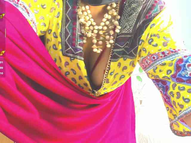 IniyaParul webcam