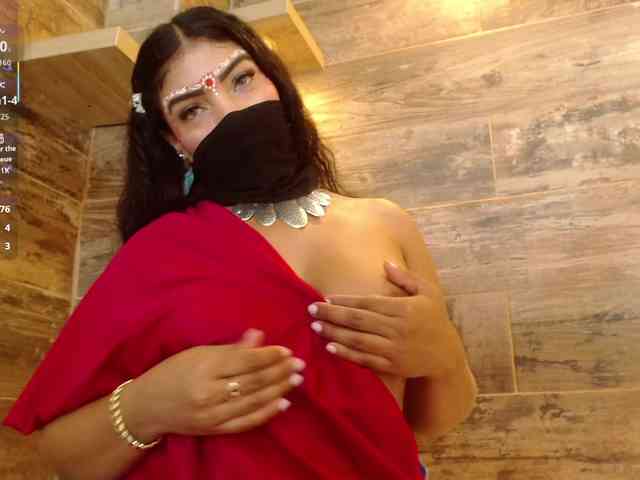 IniyaParul webcam