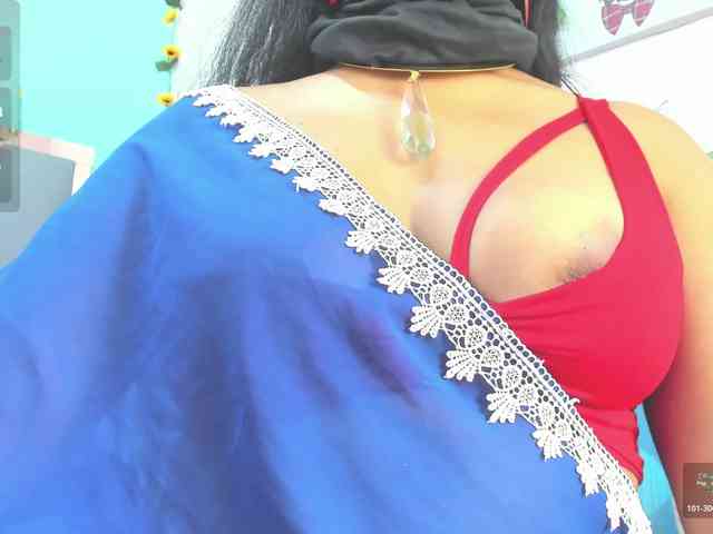 IniyaParul webcam