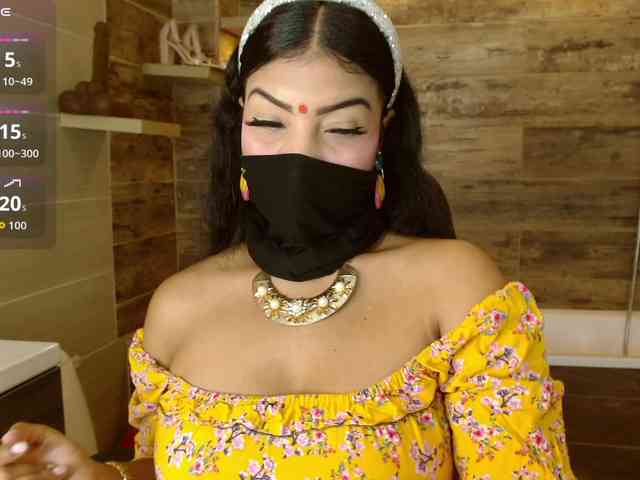 IniyaParul webcam