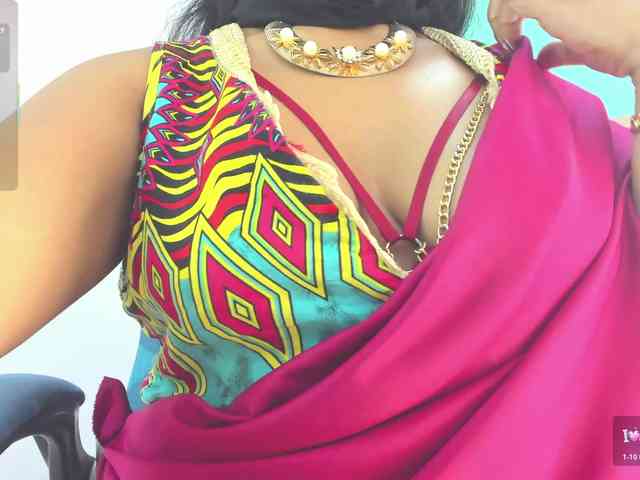 IniyaParul webcam