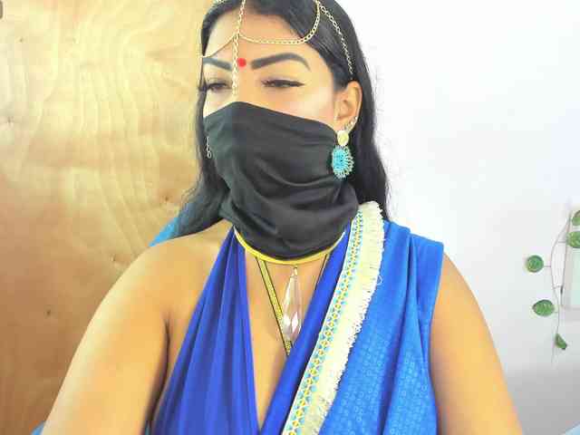 IniyaParul webcam