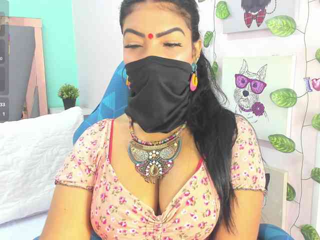IniyaParul webcam