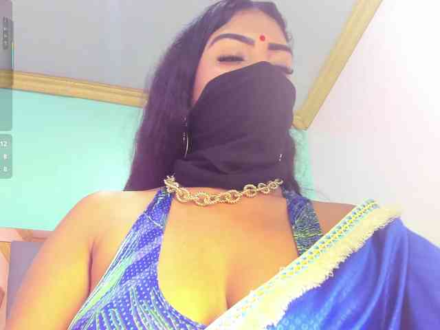 IniyaParul webcam