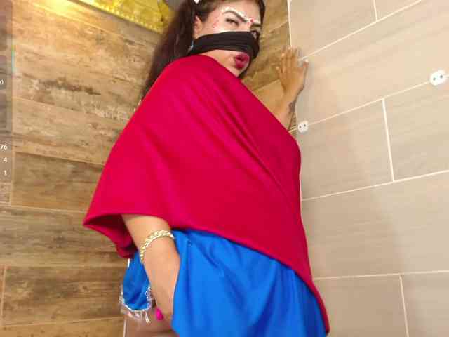 IniyaParul webcam