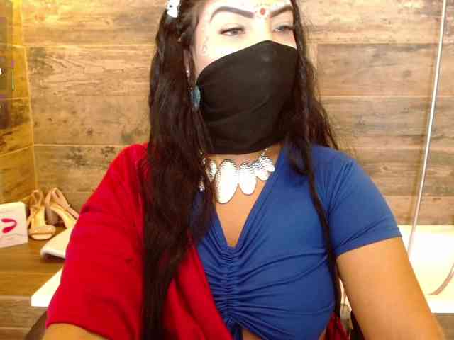 IniyaParul webcam