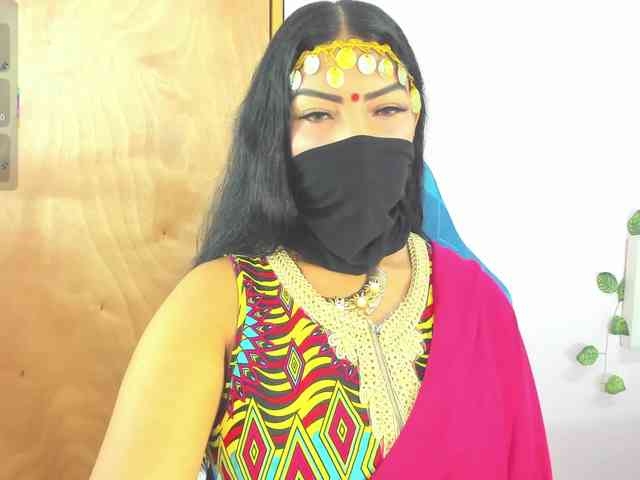 IniyaParul webcam