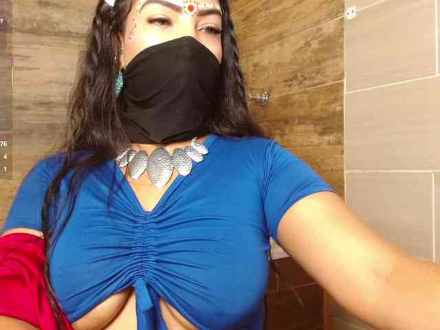 IniyaParul webcam